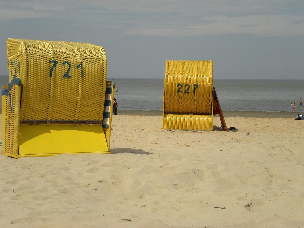 Apartment Im Haus Hanseatic Mit Meerblick Am Duhner Sandstrand クックスハーフェン 部屋 写真